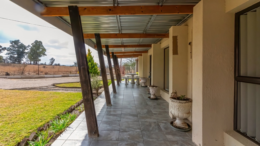 3 Bedroom Property for Sale in Kroonstad Rural Free State